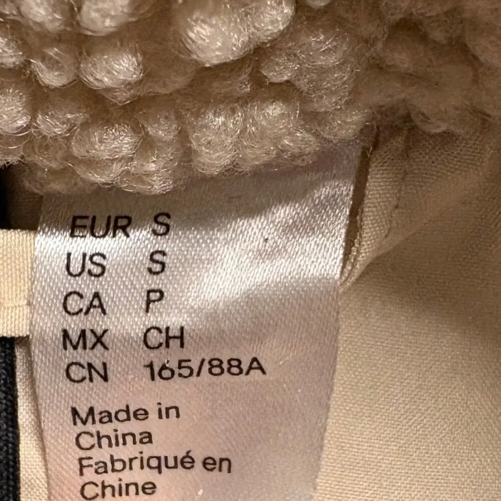 H&M Divided Cropped‎ Teddy Jacket Size Small Beige - Picture 5 of 14